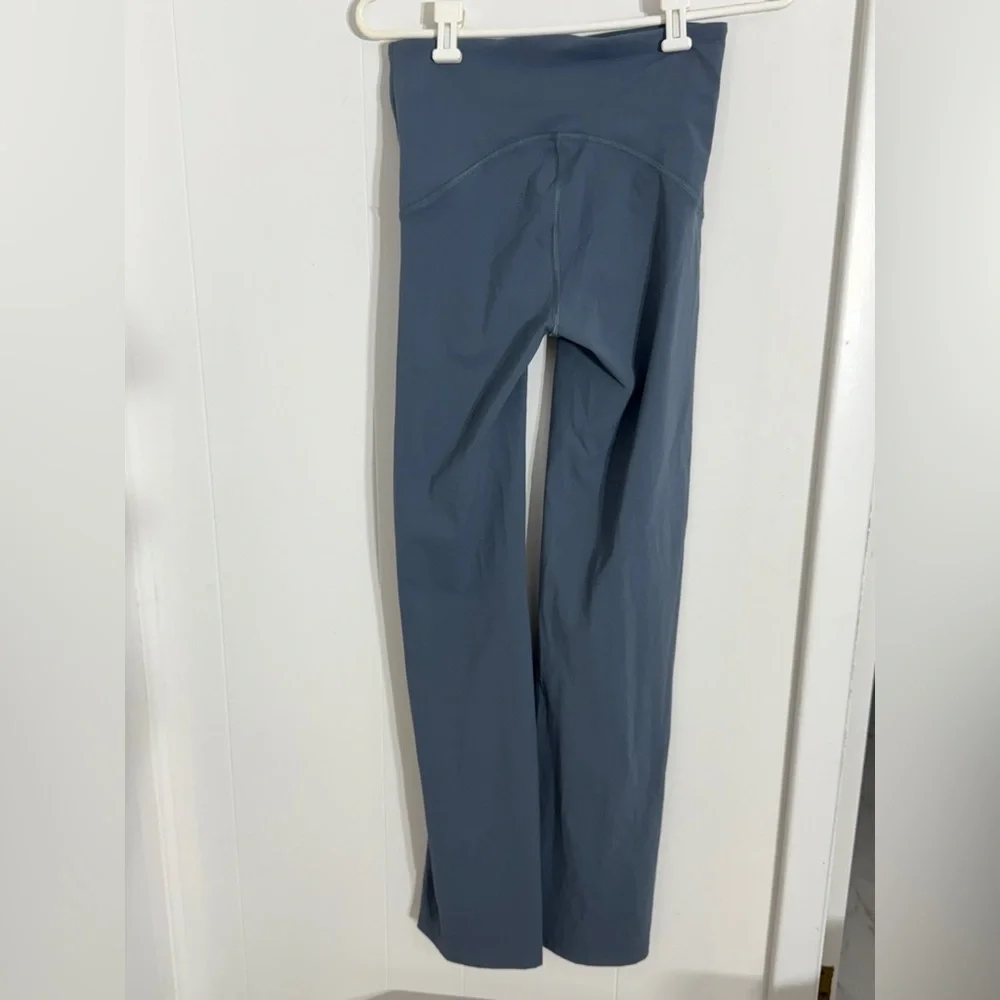 Spanx Booty Boost flare Pants - Picture 6 of 7